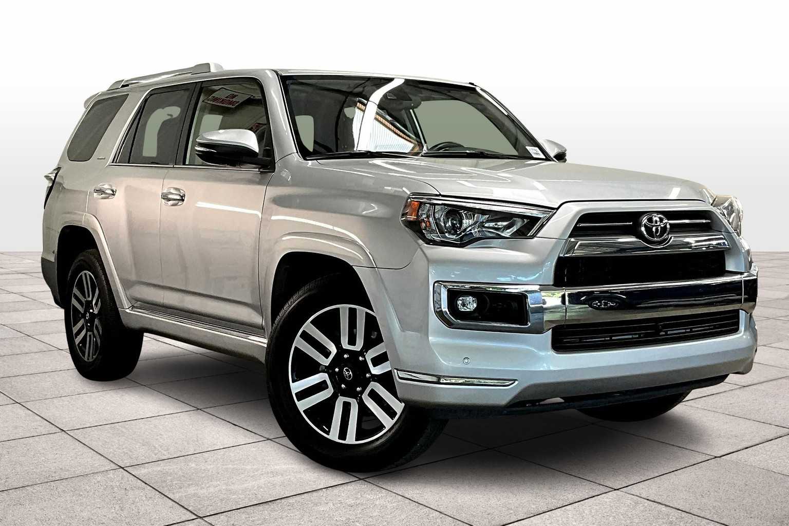2023 Toyota 4Runner Limited photo 2