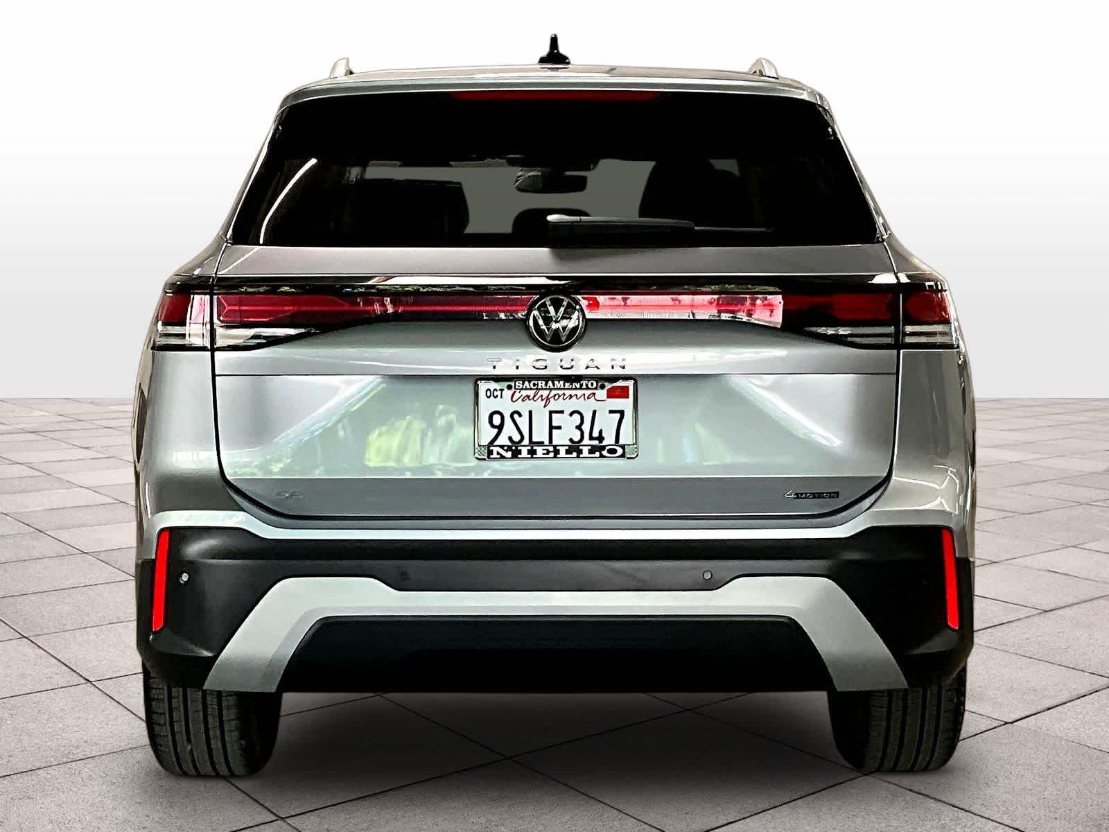 2025 Volkswagen Tiguan SE photo 4