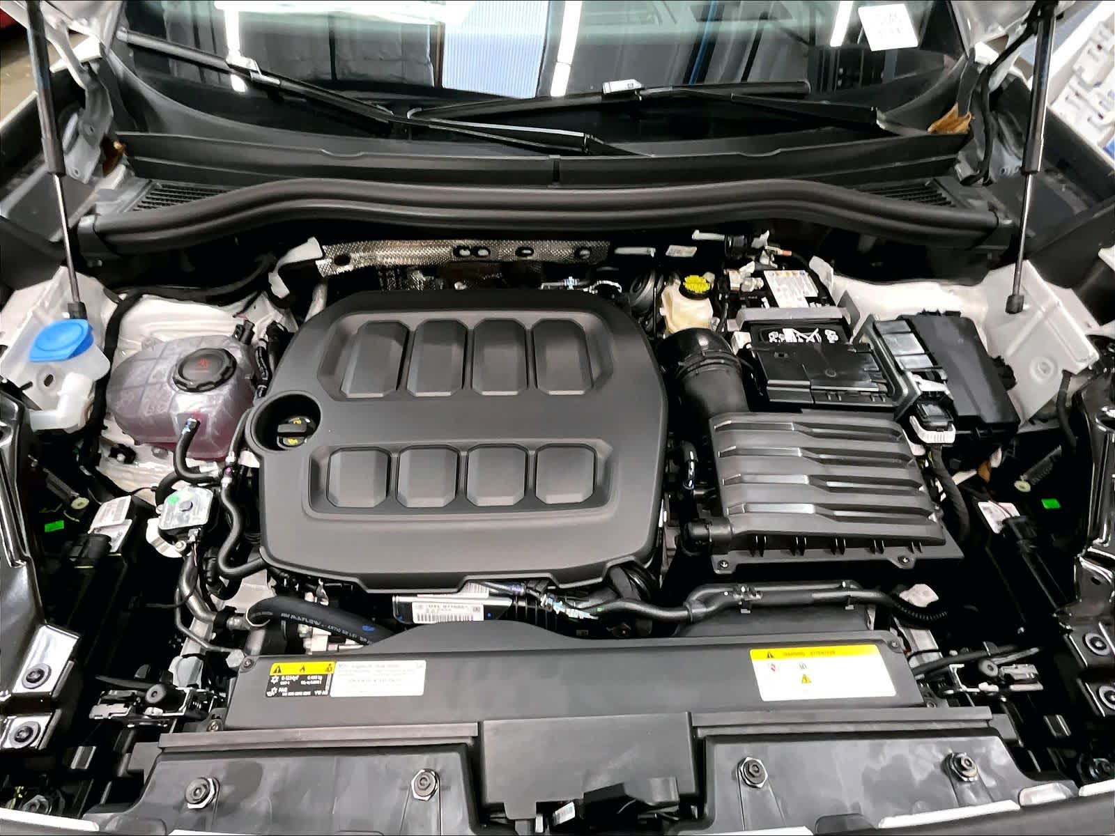 2026 Volkswagen Tiguan SE R-LINE BLACK - Photo 13