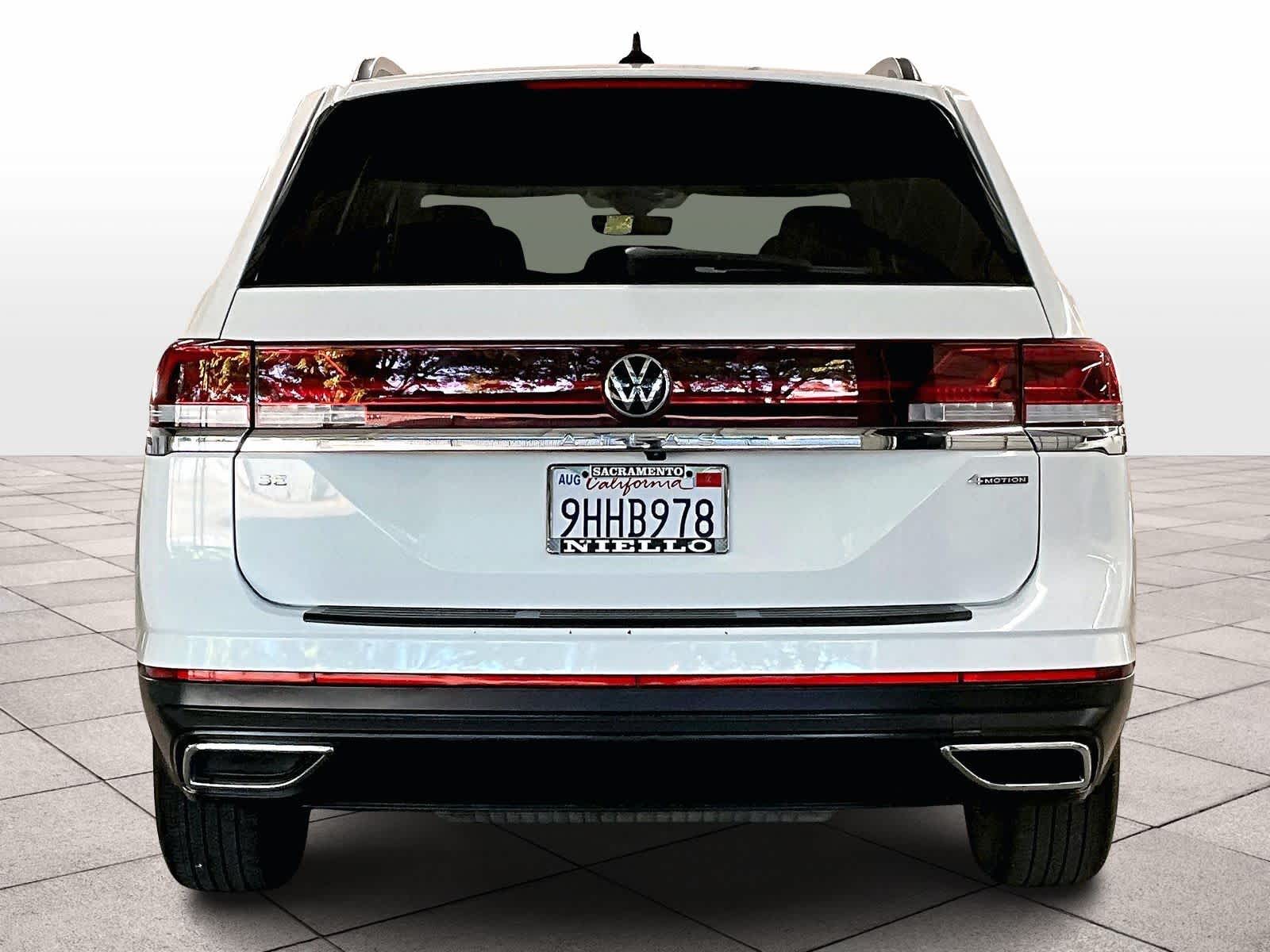 2024 Volkswagen Atlas 2.0T SE photo 4