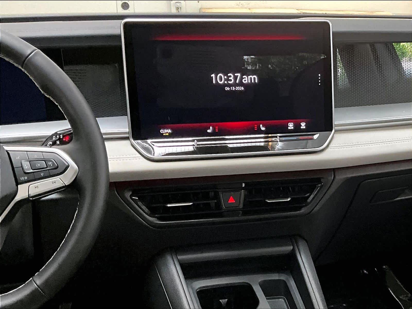 2025 Volkswagen Tiguan SE photo 6