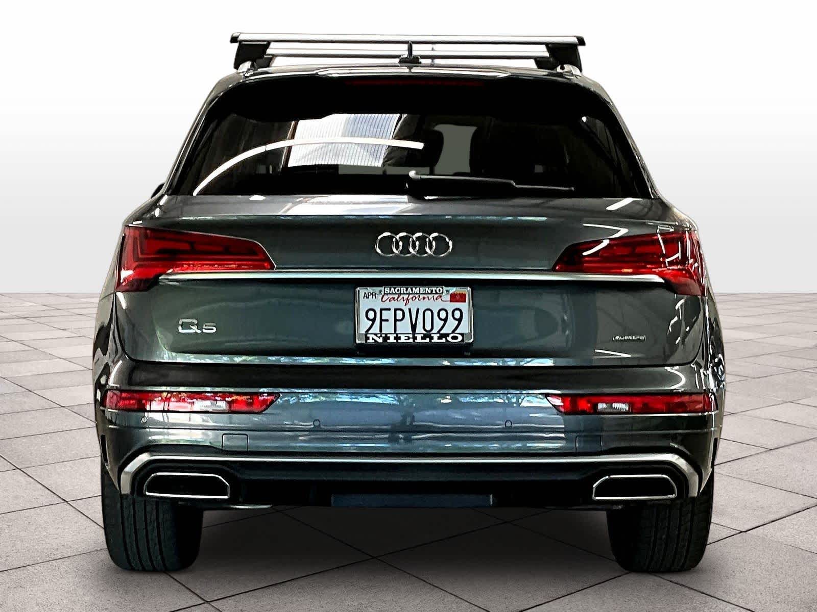 2023 Audi Q5 S Line Premium Plus photo 4