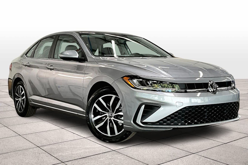 New 2026 Volkswagen Jetta SE FWD Auto