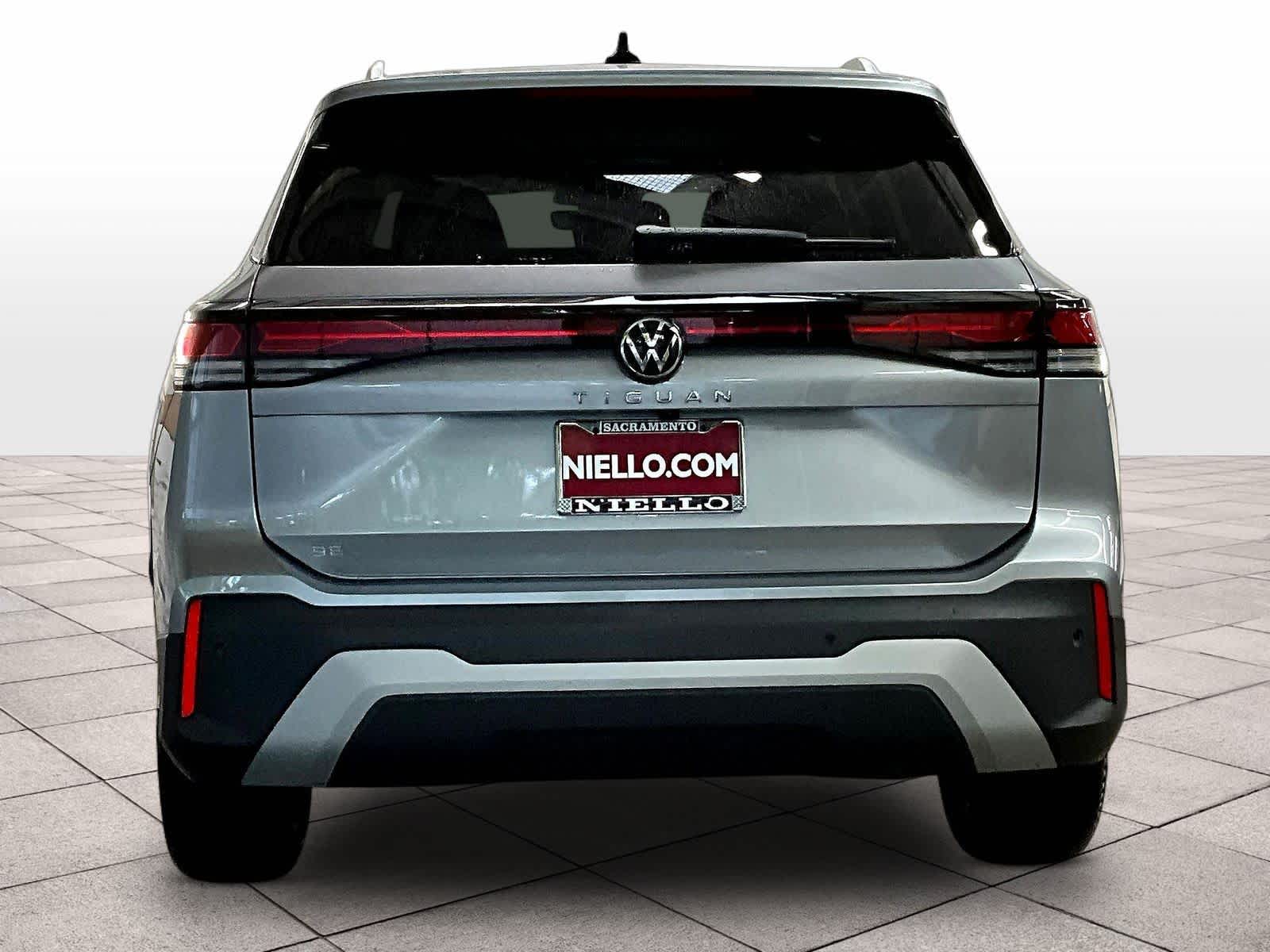 2026 Volkswagen Tiguan SE - Photo 6