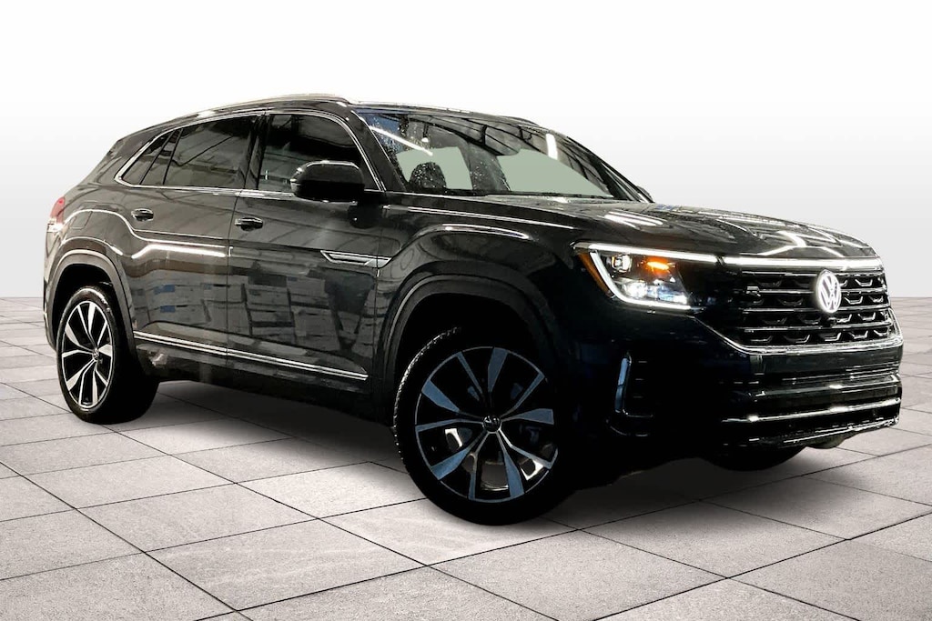 New 2026 Volkswagen Atlas Cross Sport 2.0T SEL Premium R-Line 4MOTION 4MOTION