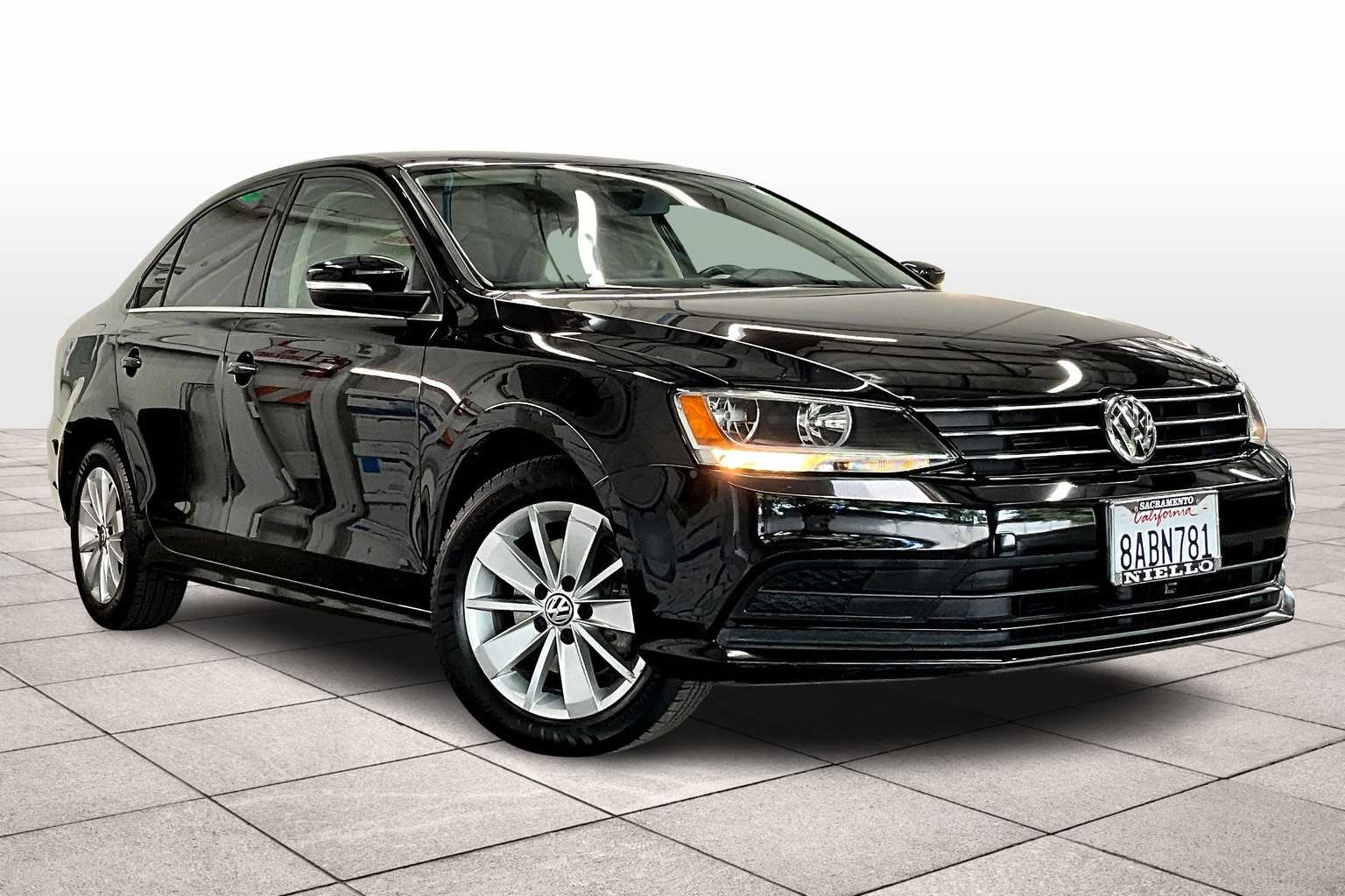 2015 Volkswagen Jetta 2.0 TDI SE photo 2