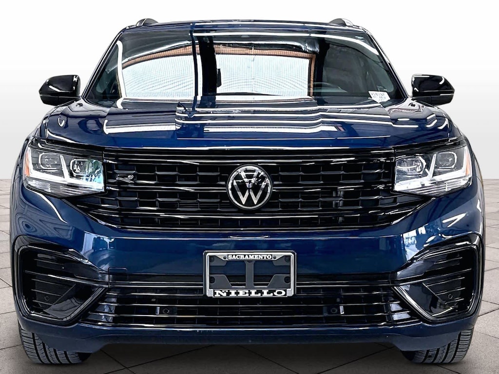 Used 2023 Volkswagen Atlas Cross Sport 2.0T SEL R-Line Black 4MOTION