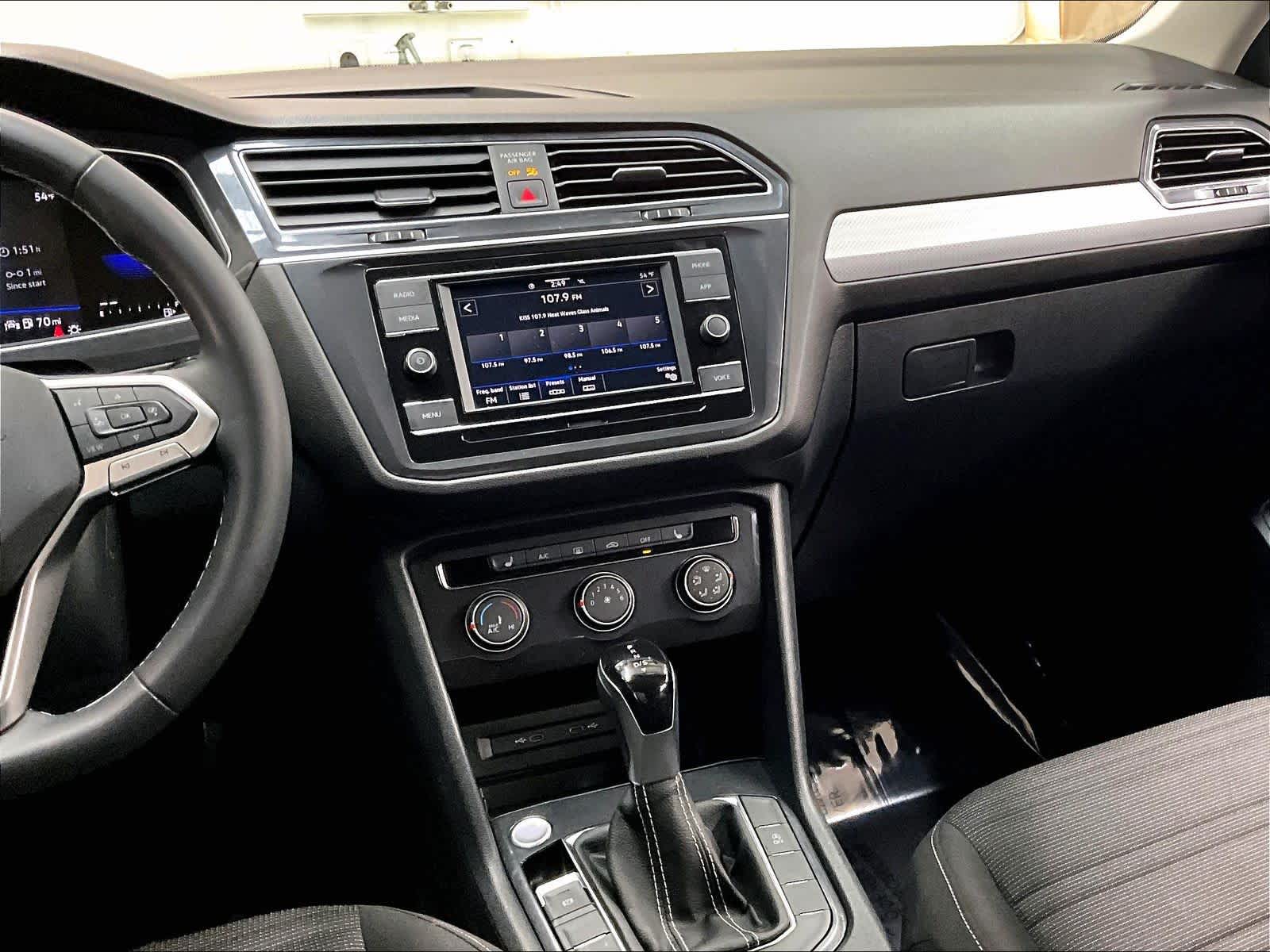 2024 Volkswagen Tiguan S photo 6