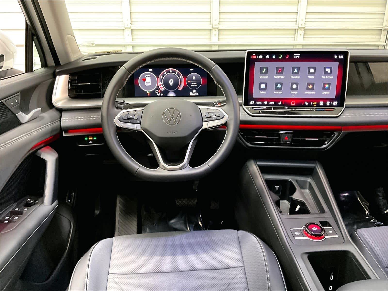 2025 Volkswagen Tiguan SE photo 5