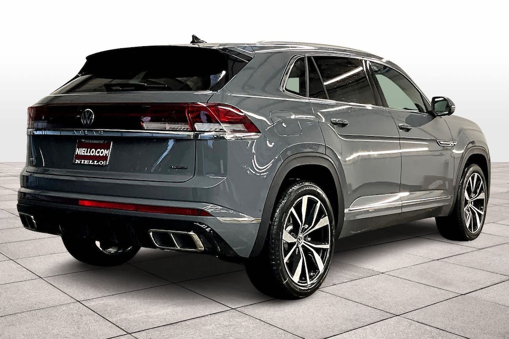 New 2026 Volkswagen Atlas Cross Sport 2.0T SEL Premium R-Line 4MOTION 4MOTION