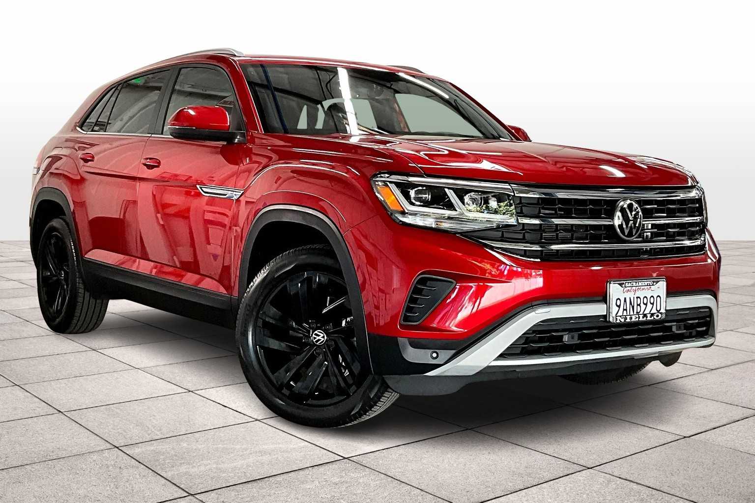2022 Volkswagen Atlas Cross Sport V6 SE Technology photo 2
