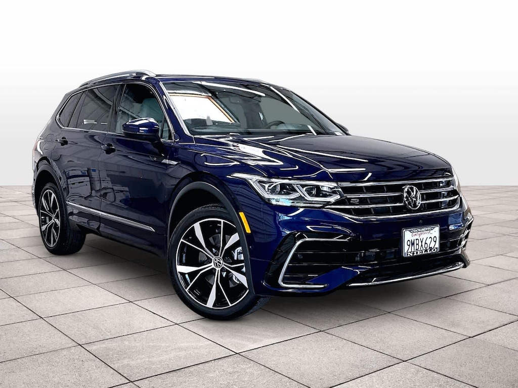 Used 2022 Volkswagen Tiguan SEL R-Line 2.0T 4MOTION