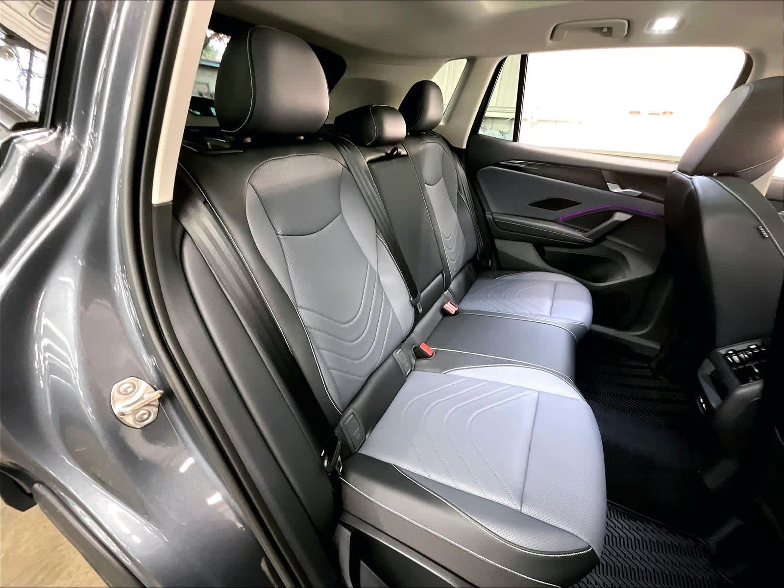 2026 Volkswagen Tiguan SE - Photo 27
