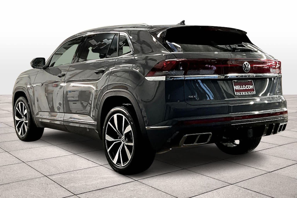 New 2026 Volkswagen Atlas Cross Sport 2.0T SEL Premium R-Line 4MOTION 4MOTION