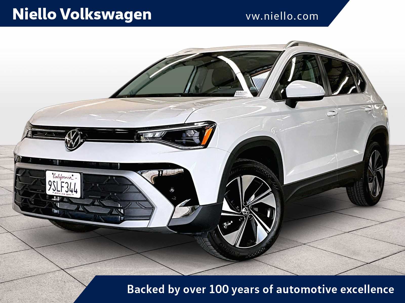 2025 Volkswagen Taos 1.5T SE 4Motion's photo
