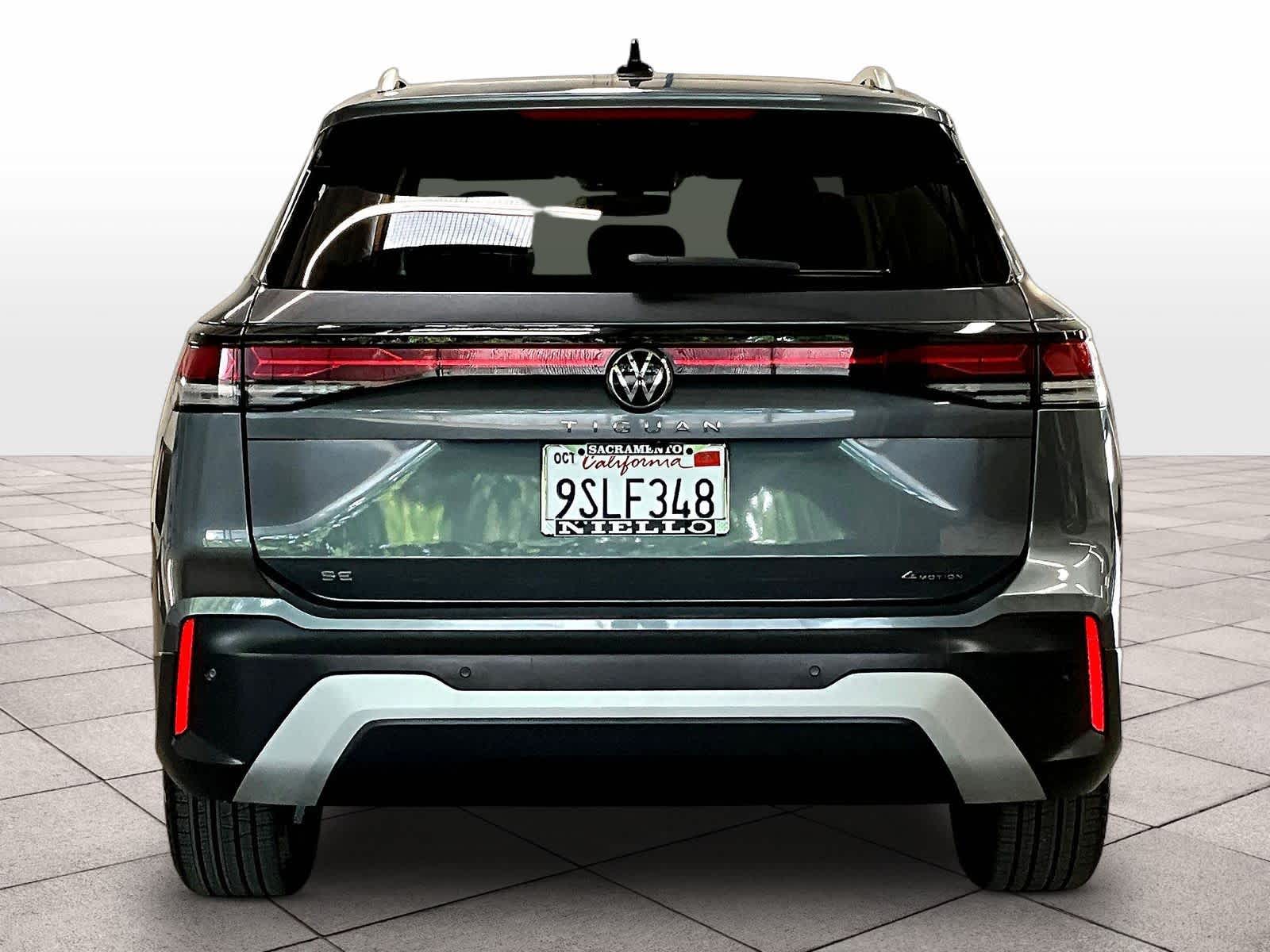 2025 Volkswagen Tiguan SE photo 4