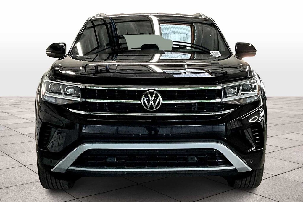 Used 2023 Volkswagen Atlas Cross Sport 3.6L V6 SE w/Technology 4MOTION