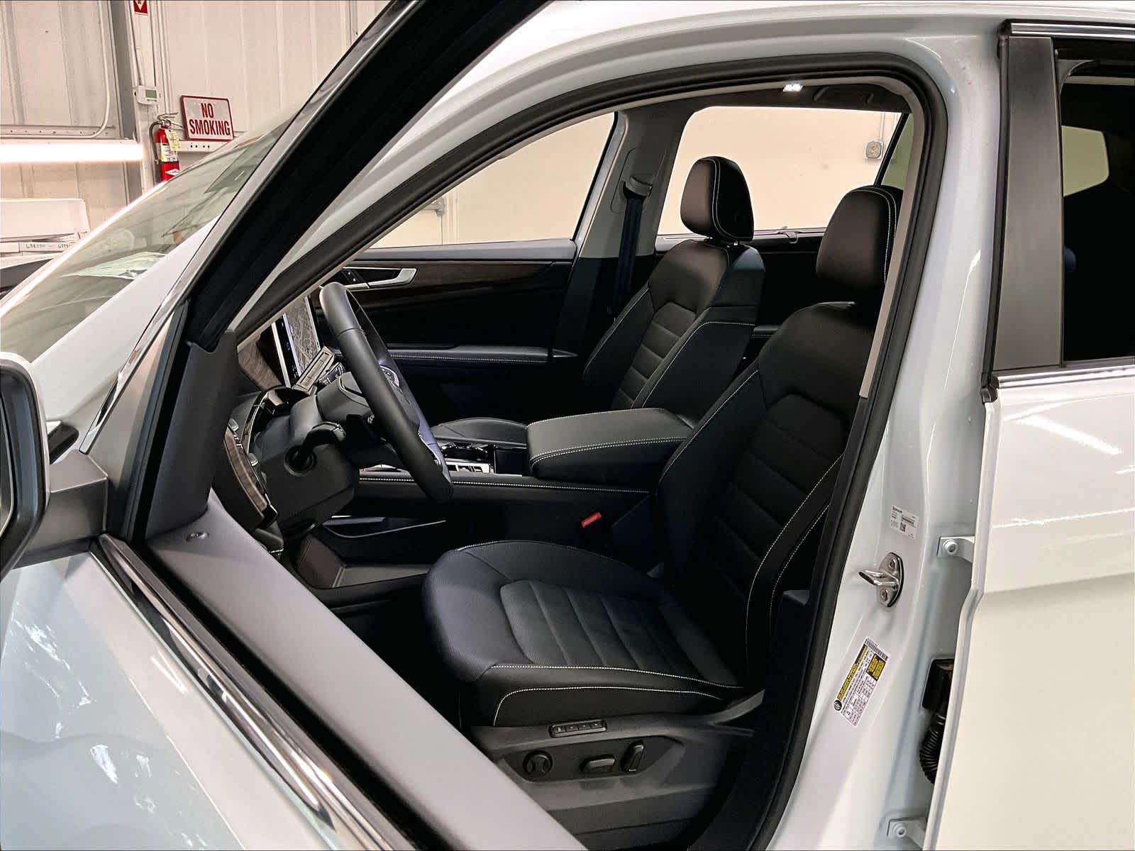 2026 Volkswagen Atlas SEL - Photo 11