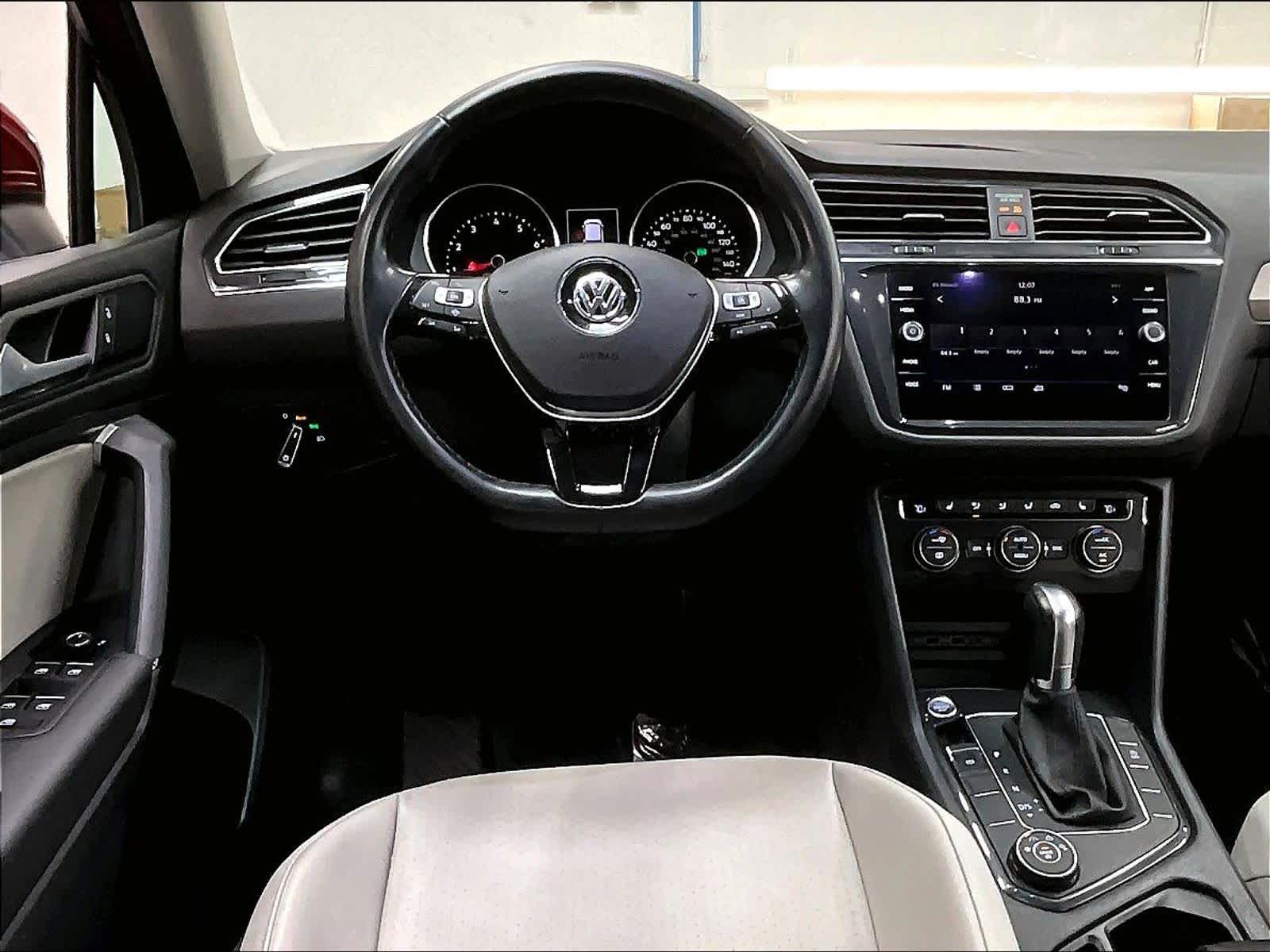 2019 Volkswagen Tiguan SE photo 5