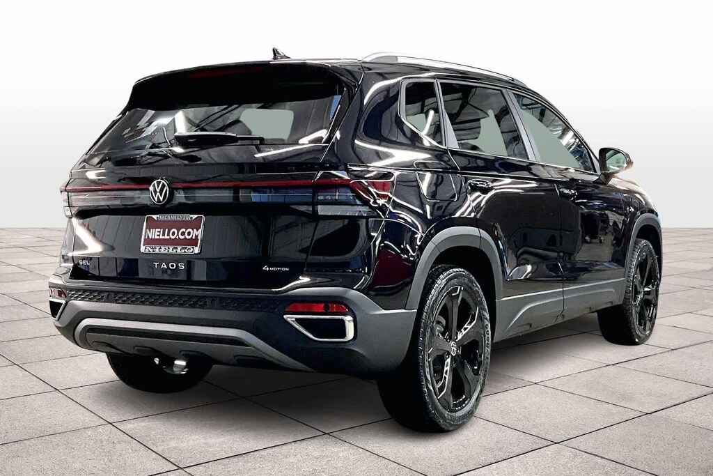 New 2026 Volkswagen Taos SEL 4MOTION 4MOTION