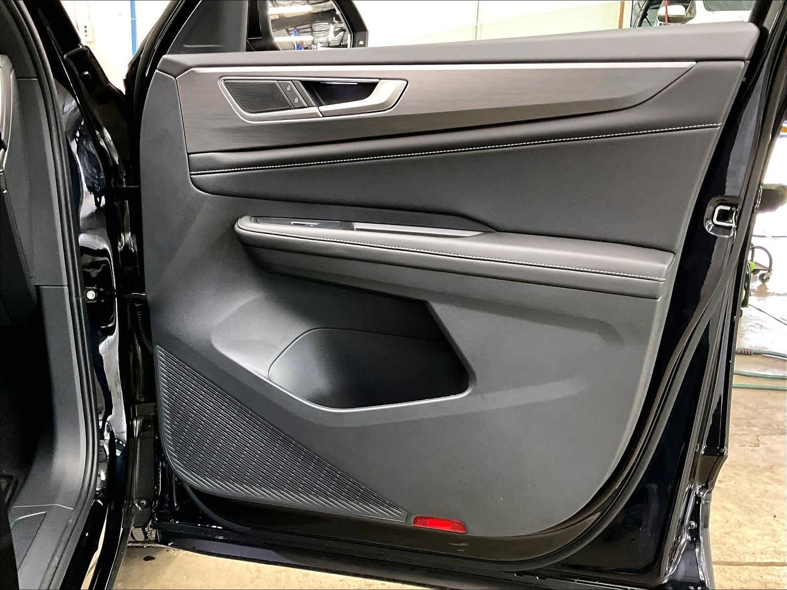 2026 Volkswagen Atlas Cross Sport SE - Photo 29