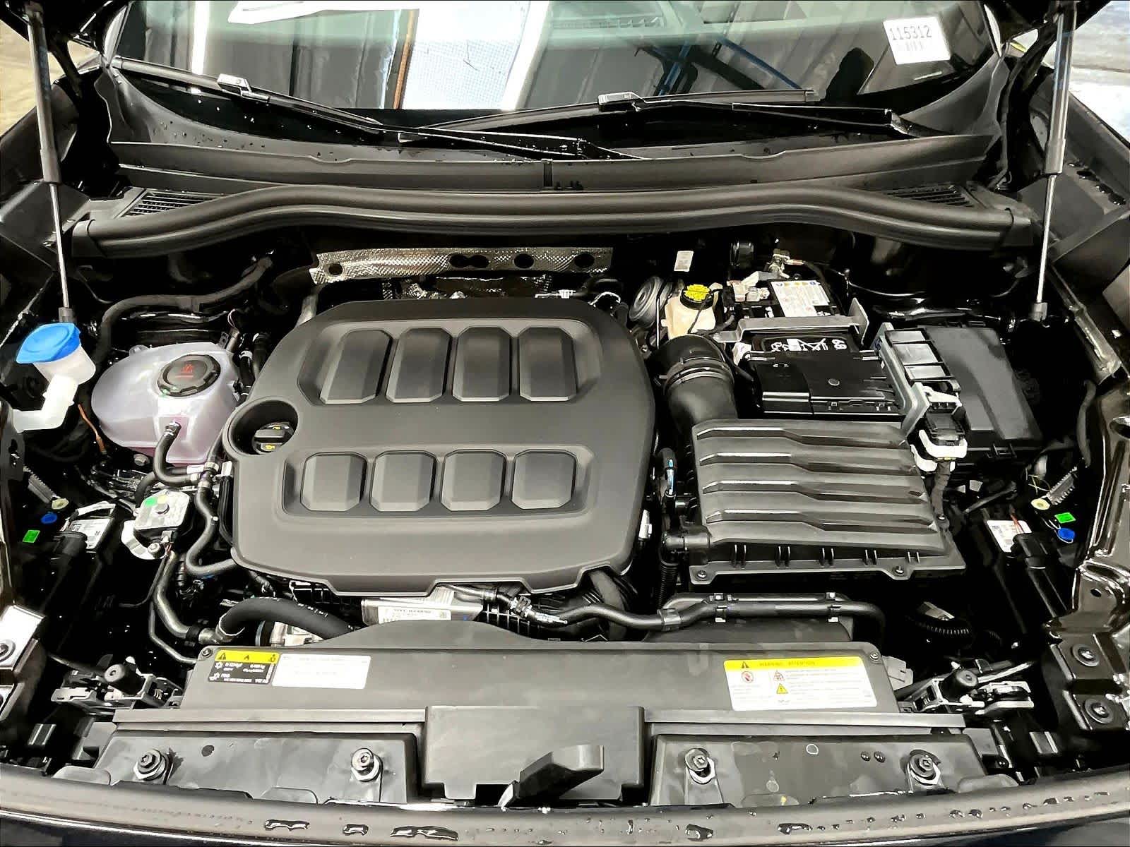 2026 Volkswagen Tiguan SE R-LINE BLACK - Photo 13