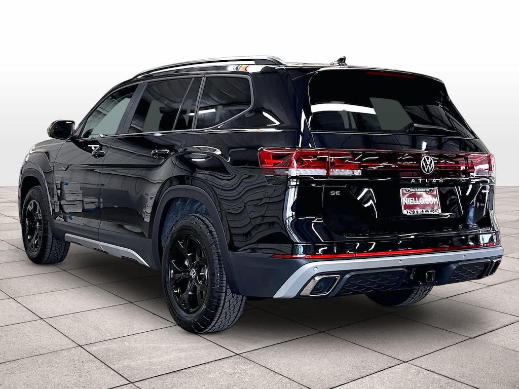 New 2026 Volkswagen Atlas 2.0T Peak Edition 4MOTION