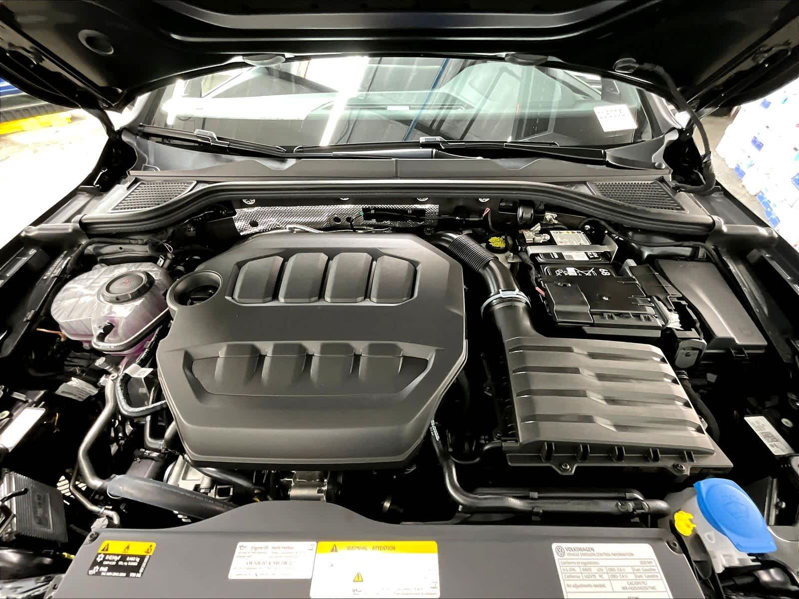 2025 Volkswagen Golf GTI SE - Photo 13