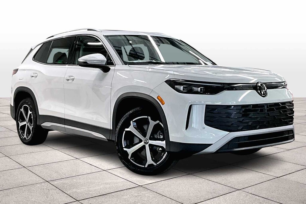 New 2026 Volkswagen Tiguan SE AWD 2.0T 4MOTION