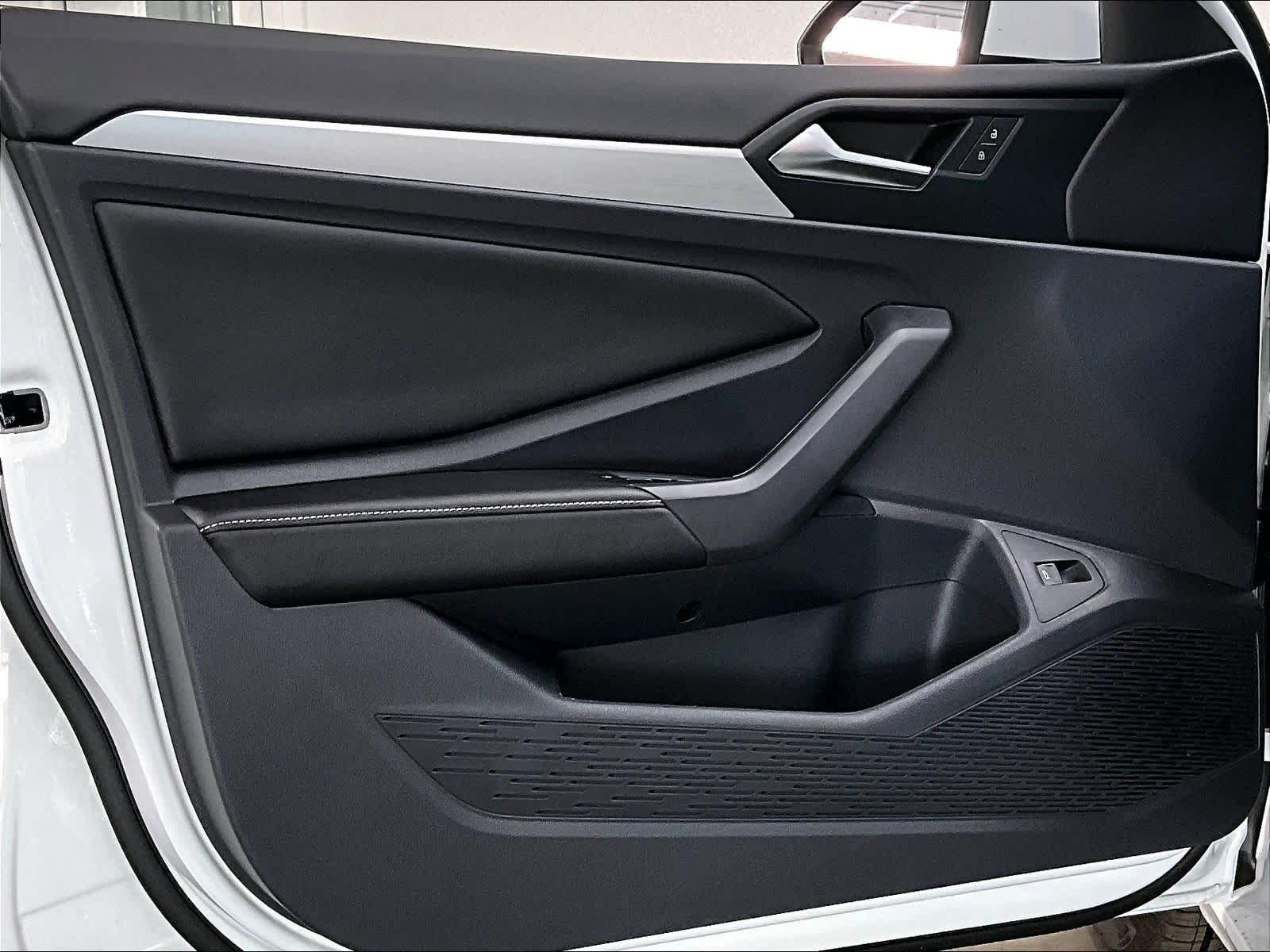 2026 Volkswagen Jetta Sport - Photo 22