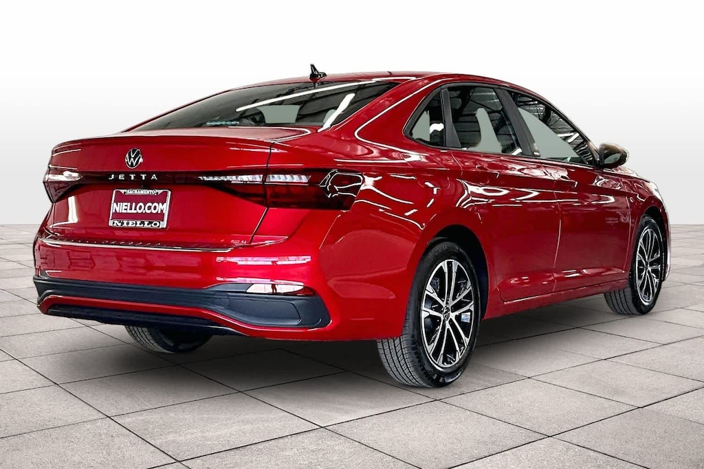 New 2026 Volkswagen Jetta Sport FWD Auto