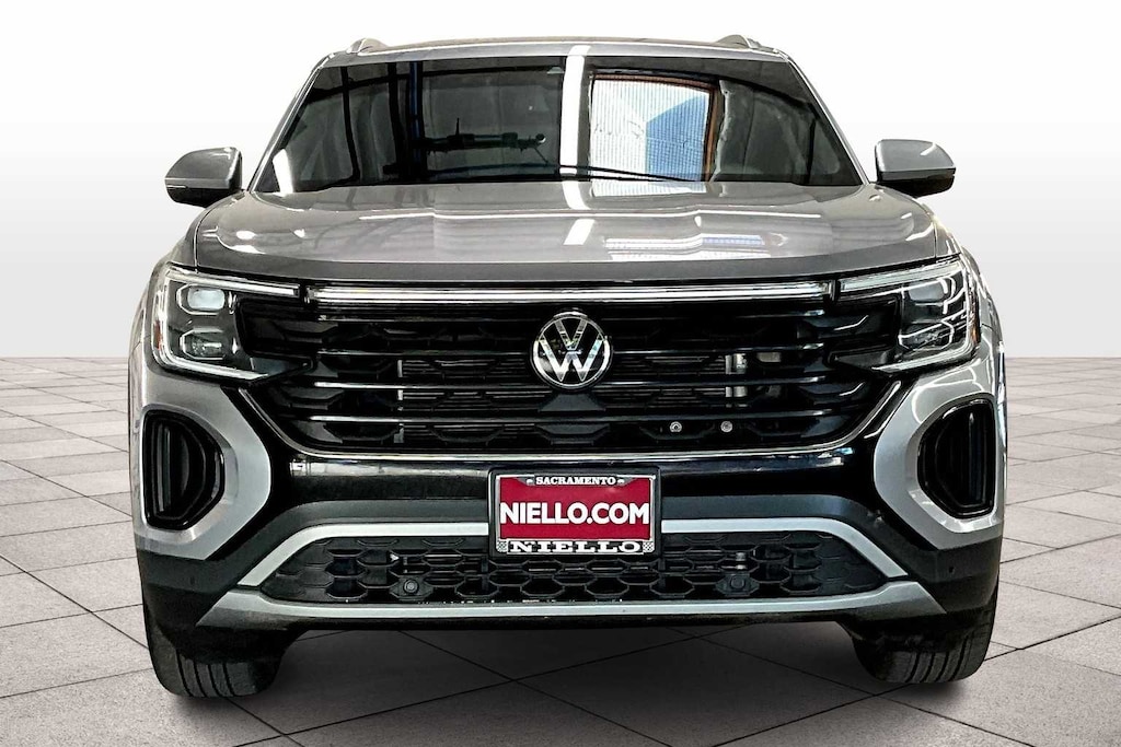 Used 2024 Volkswagen Atlas Cross Sport 2.0T SE w/Technology 4MOTION