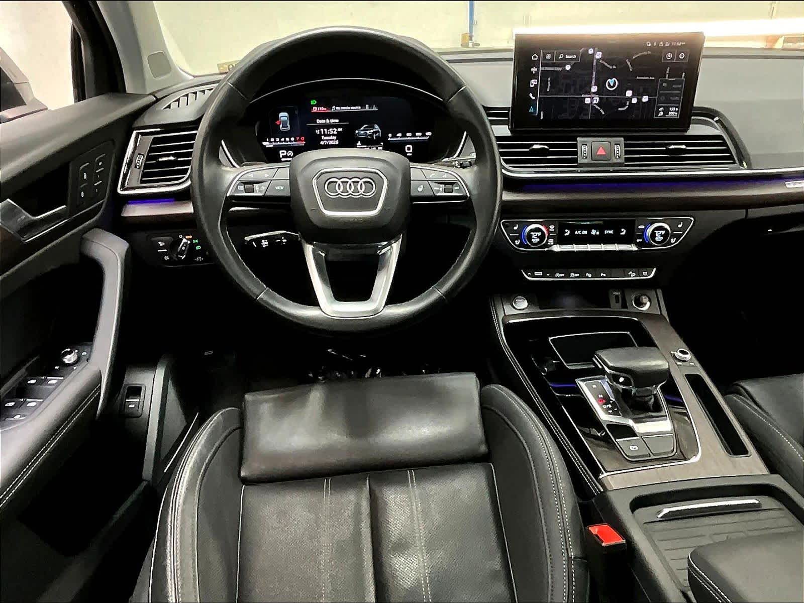 2023 Audi Q5 S Line Prestige photo 5