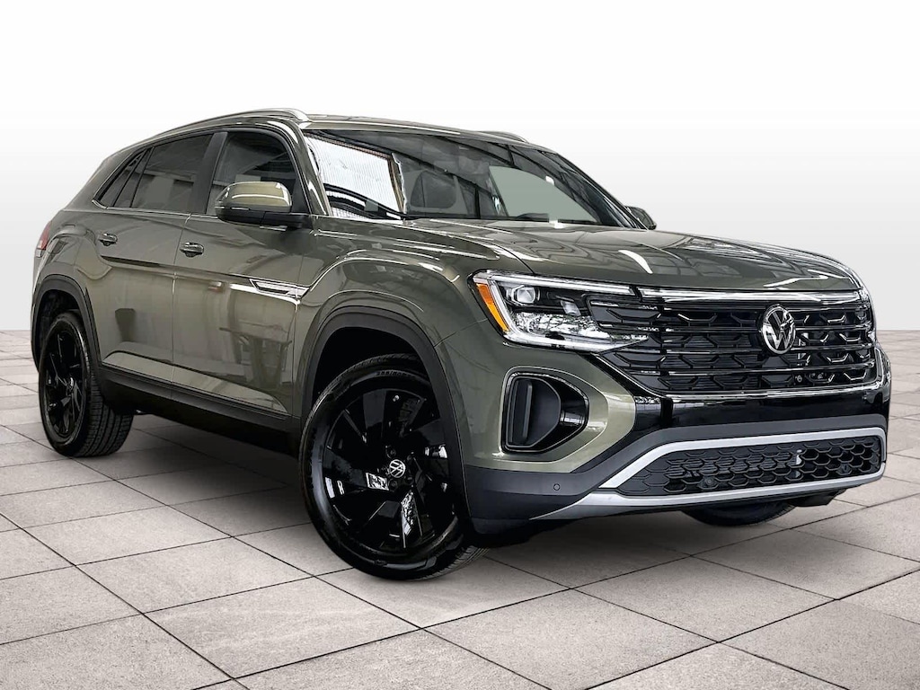New 2026 Volkswagen Atlas Cross Sport 2.0T SE w/Technology 4MOTION