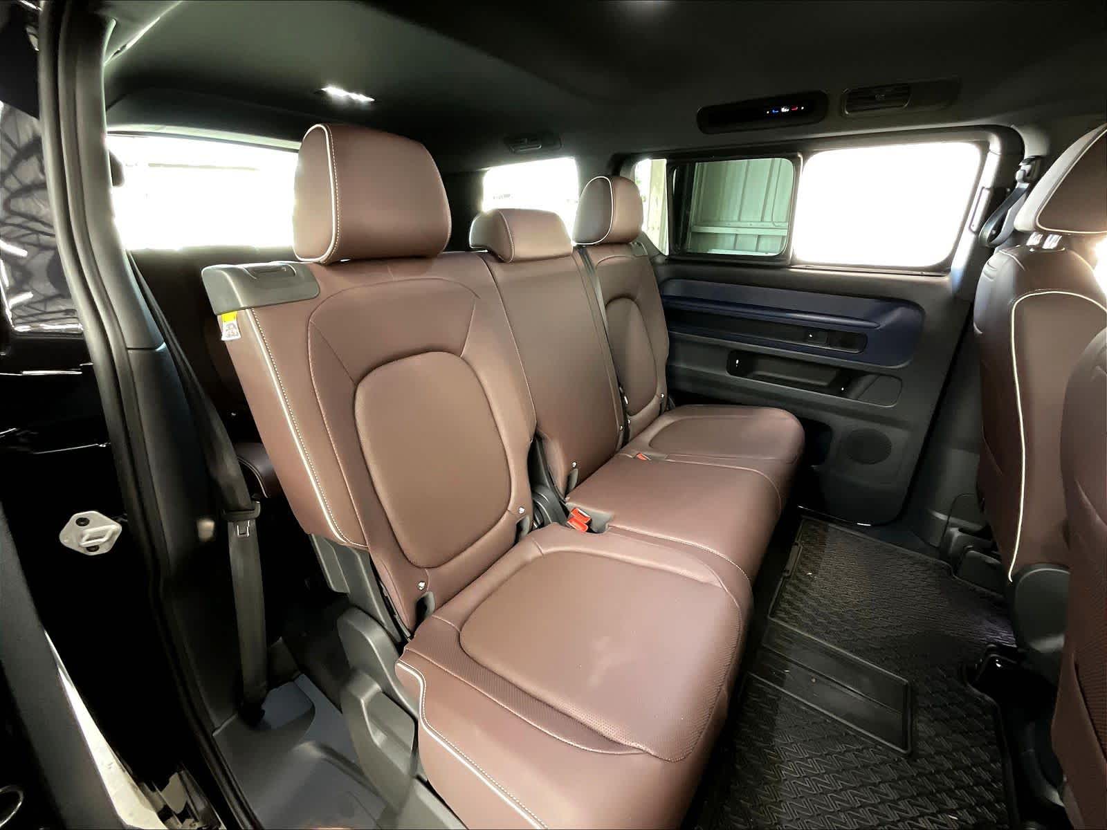 2025 Volkswagen ID. Buzz PRO S - Photo 25