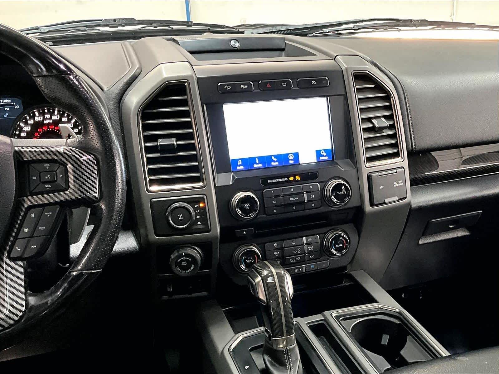 2018 Ford F-150 Raptor 4WD Supercrew 5.5 Box photo 6