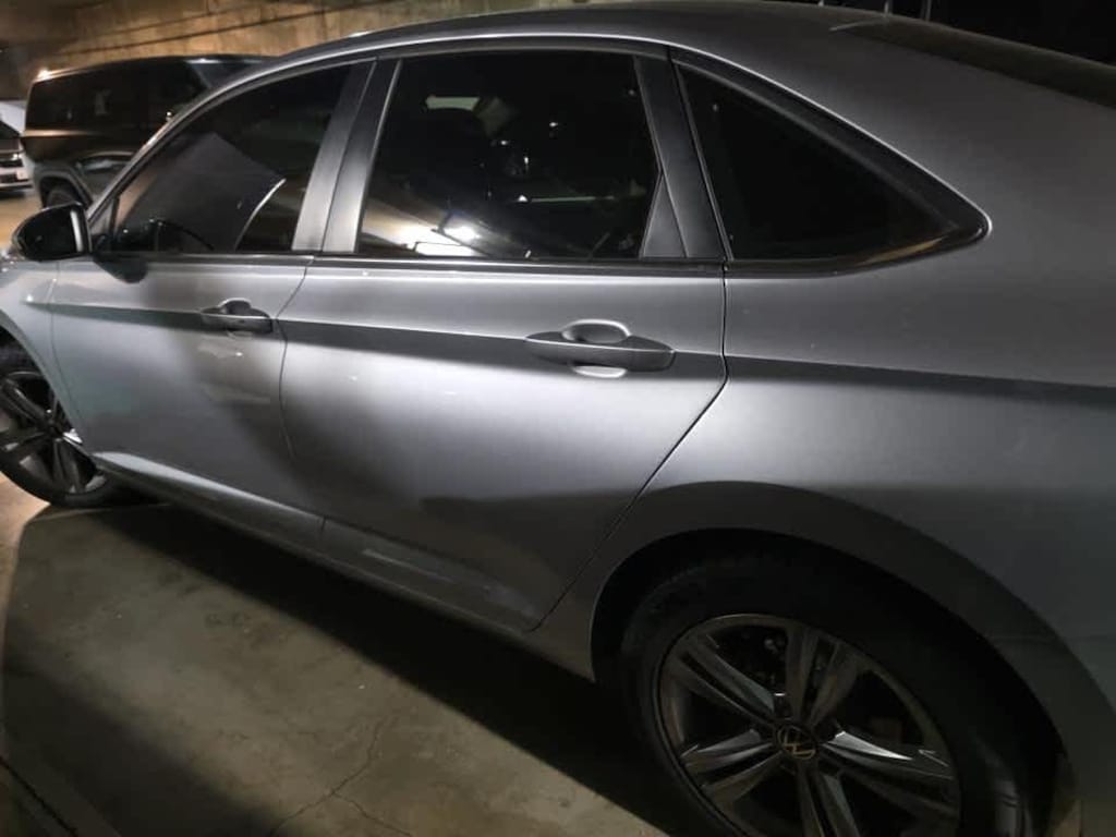 Used 2022 Volkswagen Jetta SE Auto