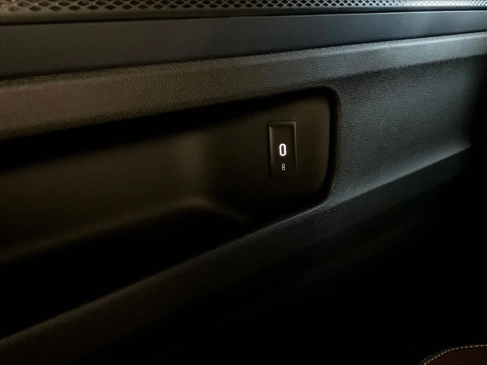 2025 Volkswagen ID. Buzz PRO S - Photo 21