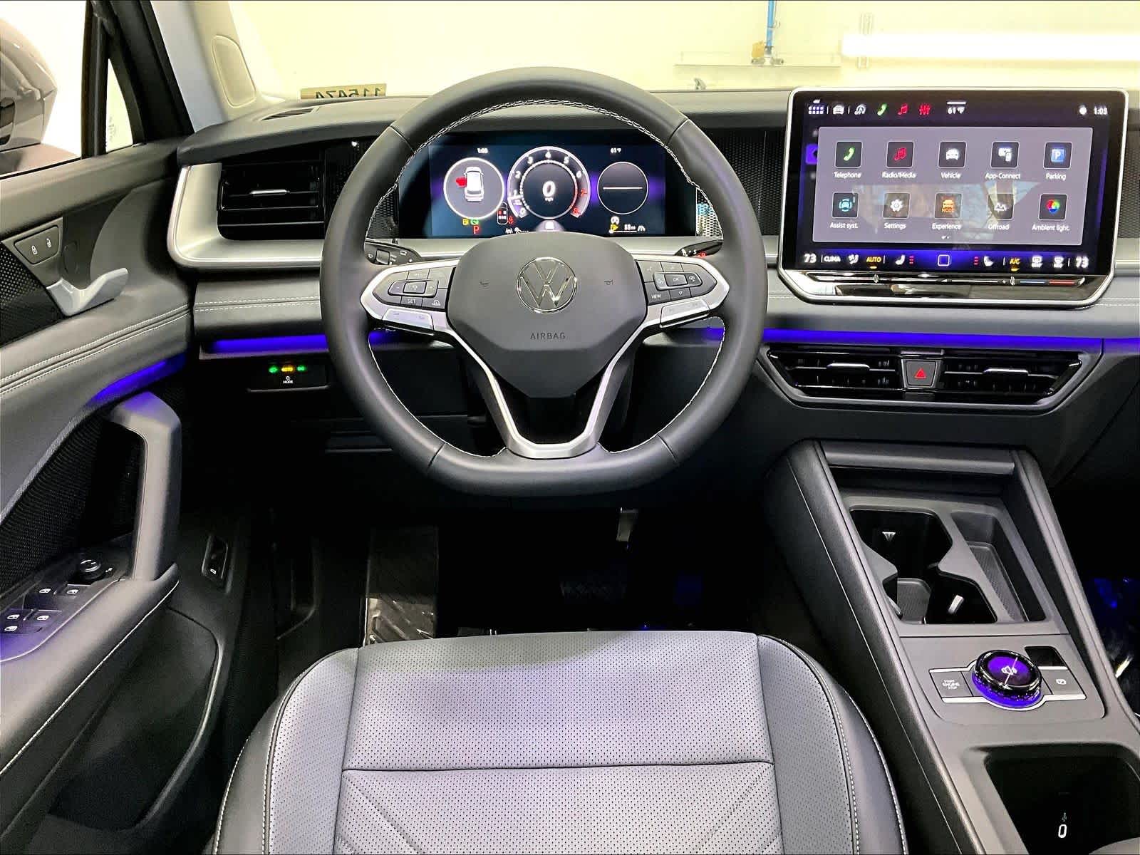 2026 Volkswagen Tiguan SE - Photo 15