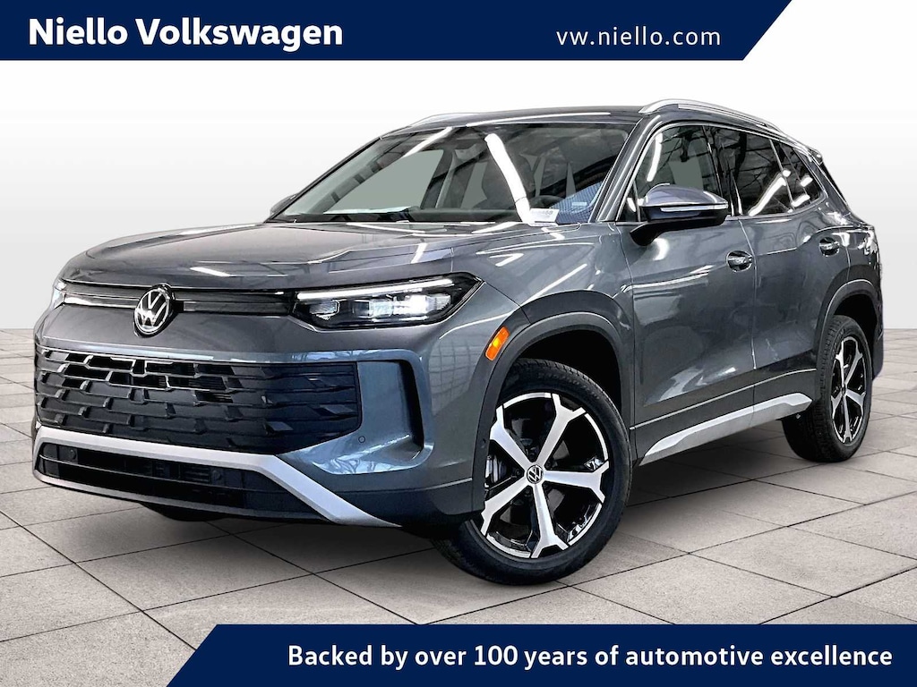 New 2026 Volkswagen Tiguan SE 4MOTION