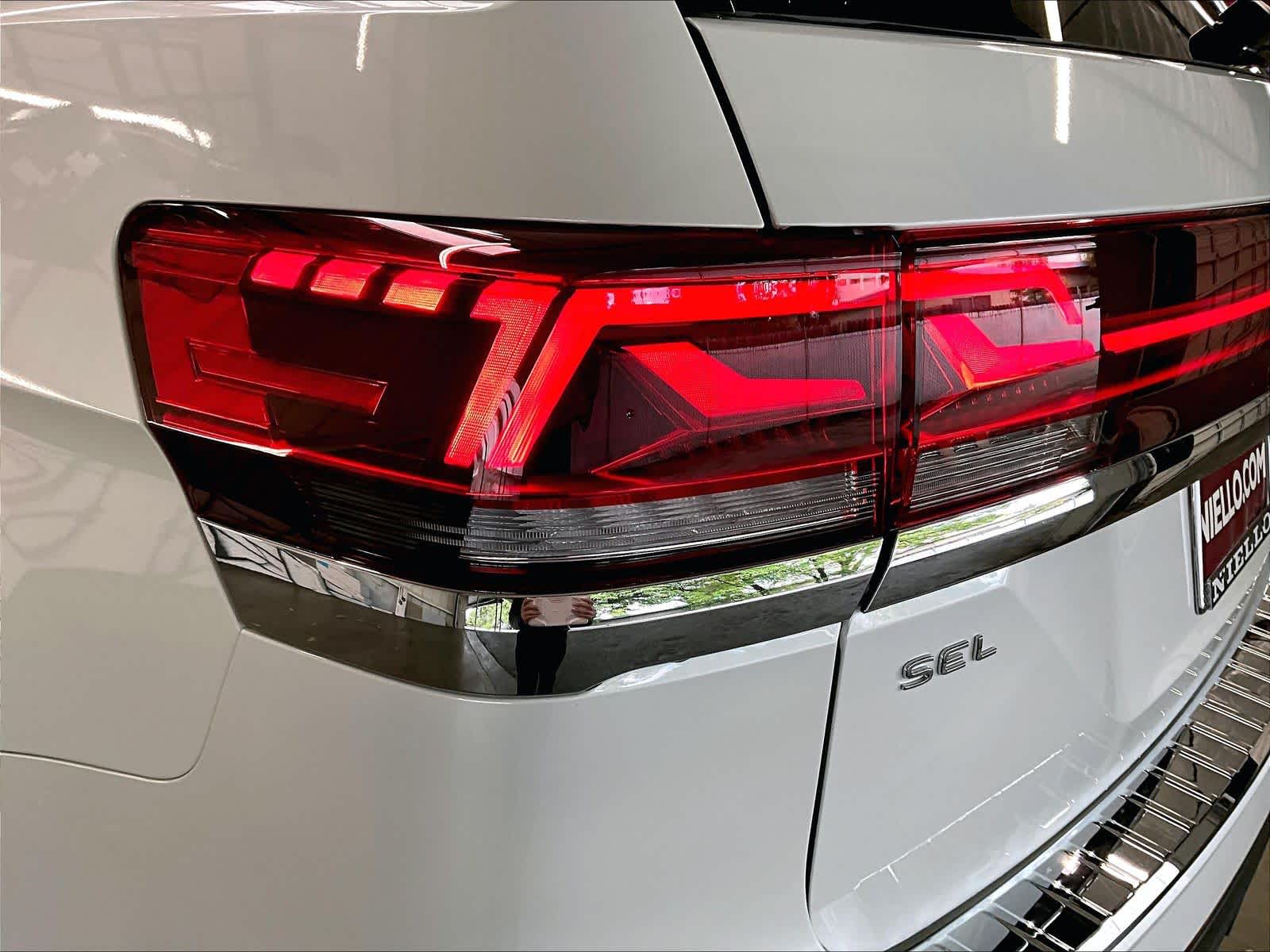 2026 Volkswagen Atlas SEL - Photo 24