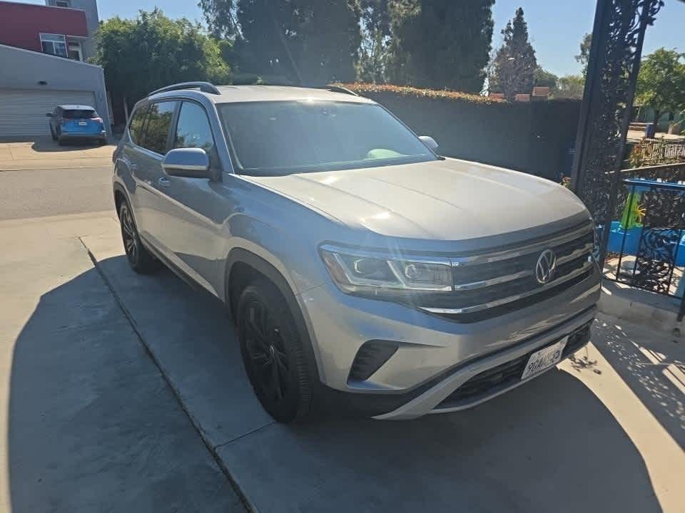 2023 Volkswagen Atlas 3.6L V6 SE w/Technology photo 3