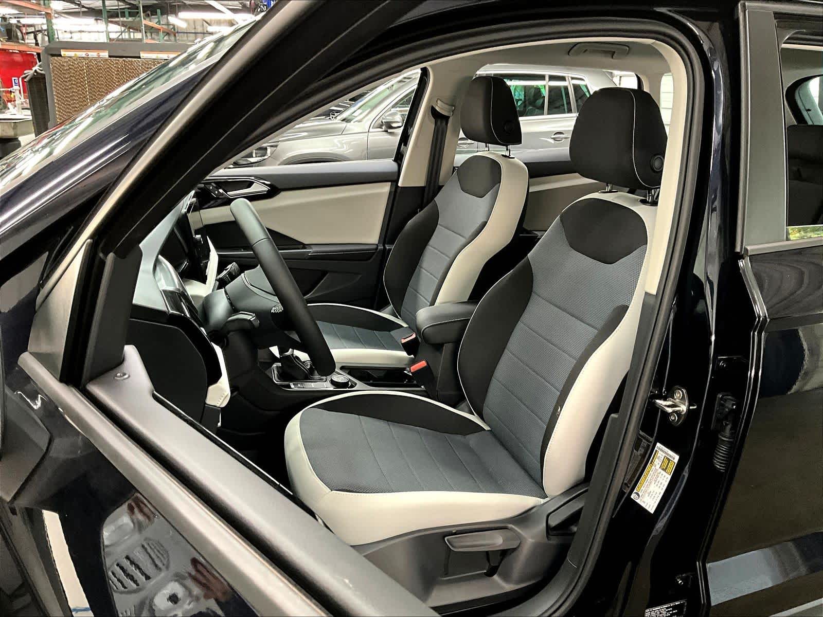 2026 Volkswagen Taos S - Photo 11