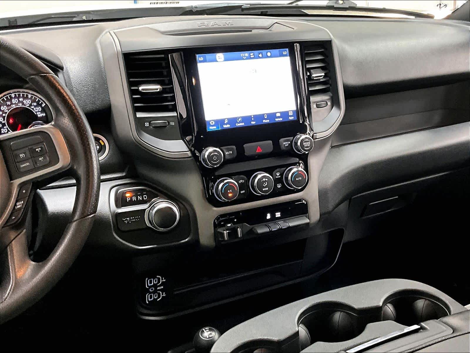 2022 Ram 2500 Tradesman 4x4 Crew Cab 64 Box photo 6