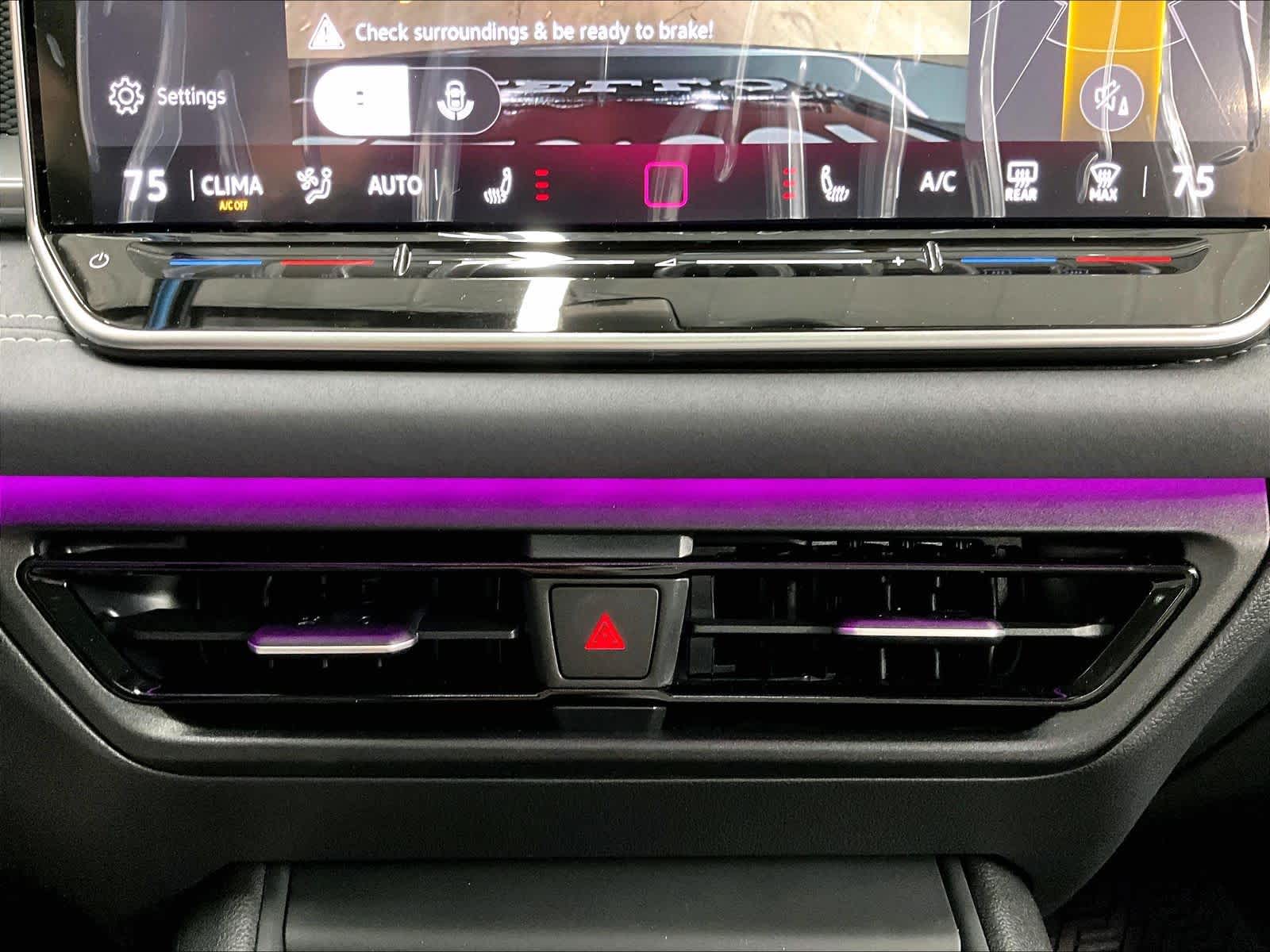 2026 Volkswagen Tiguan SE - Photo 21