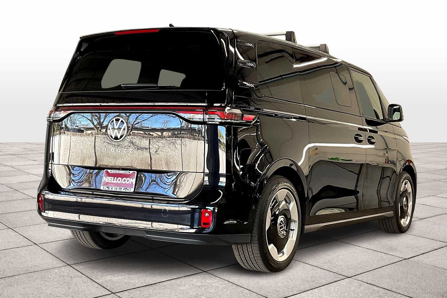 2025 Volkswagen ID. Buzz Pro S photo 4