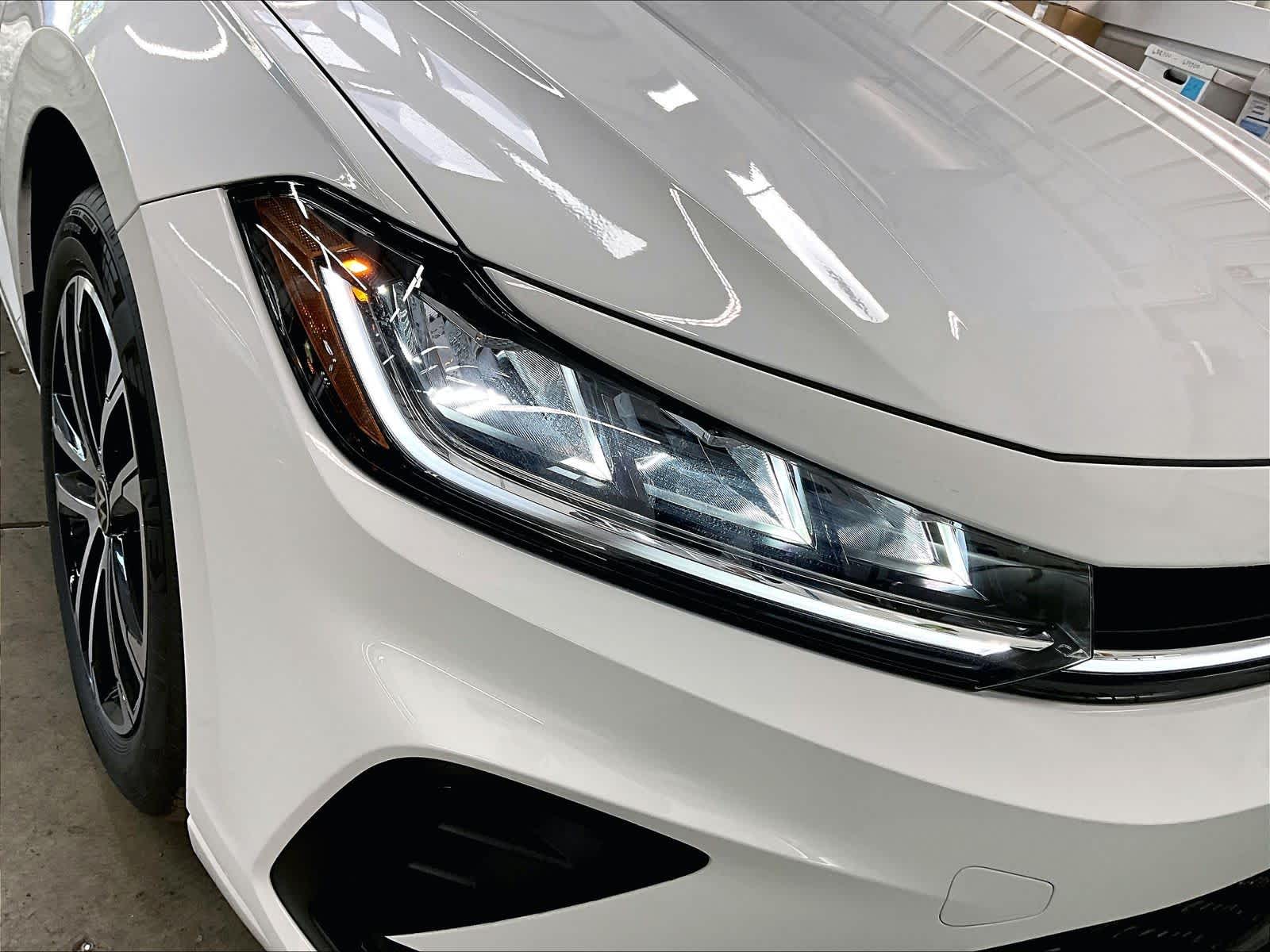 2026 Volkswagen Jetta Sport - Photo 28