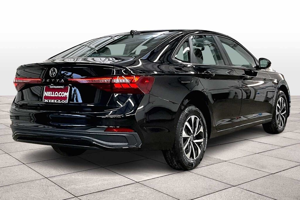 New 2026 Volkswagen Jetta S FWD Auto
