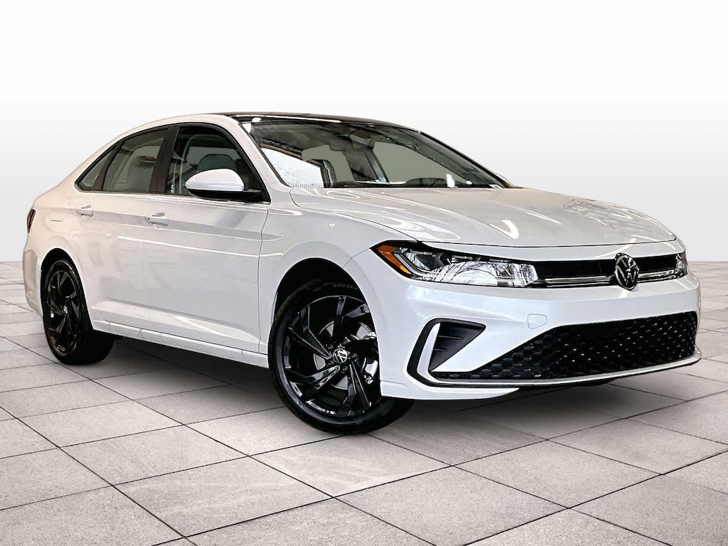 New 2026 Volkswagen Jetta SE FWD Auto