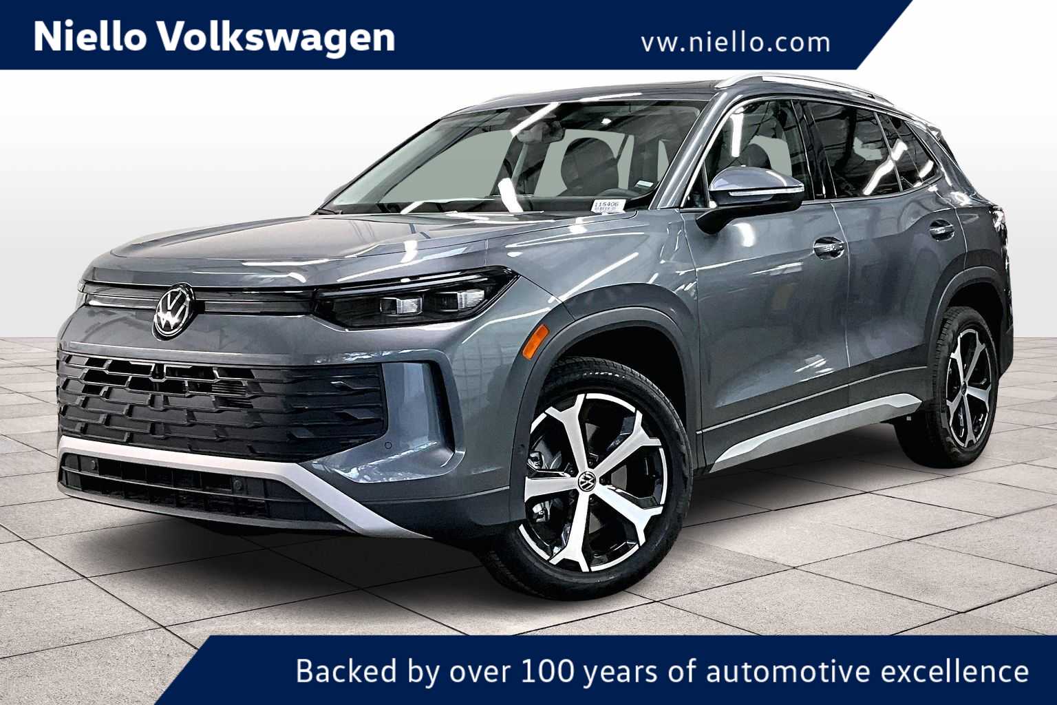 2026 Volkswagen Tiguan SE's photo